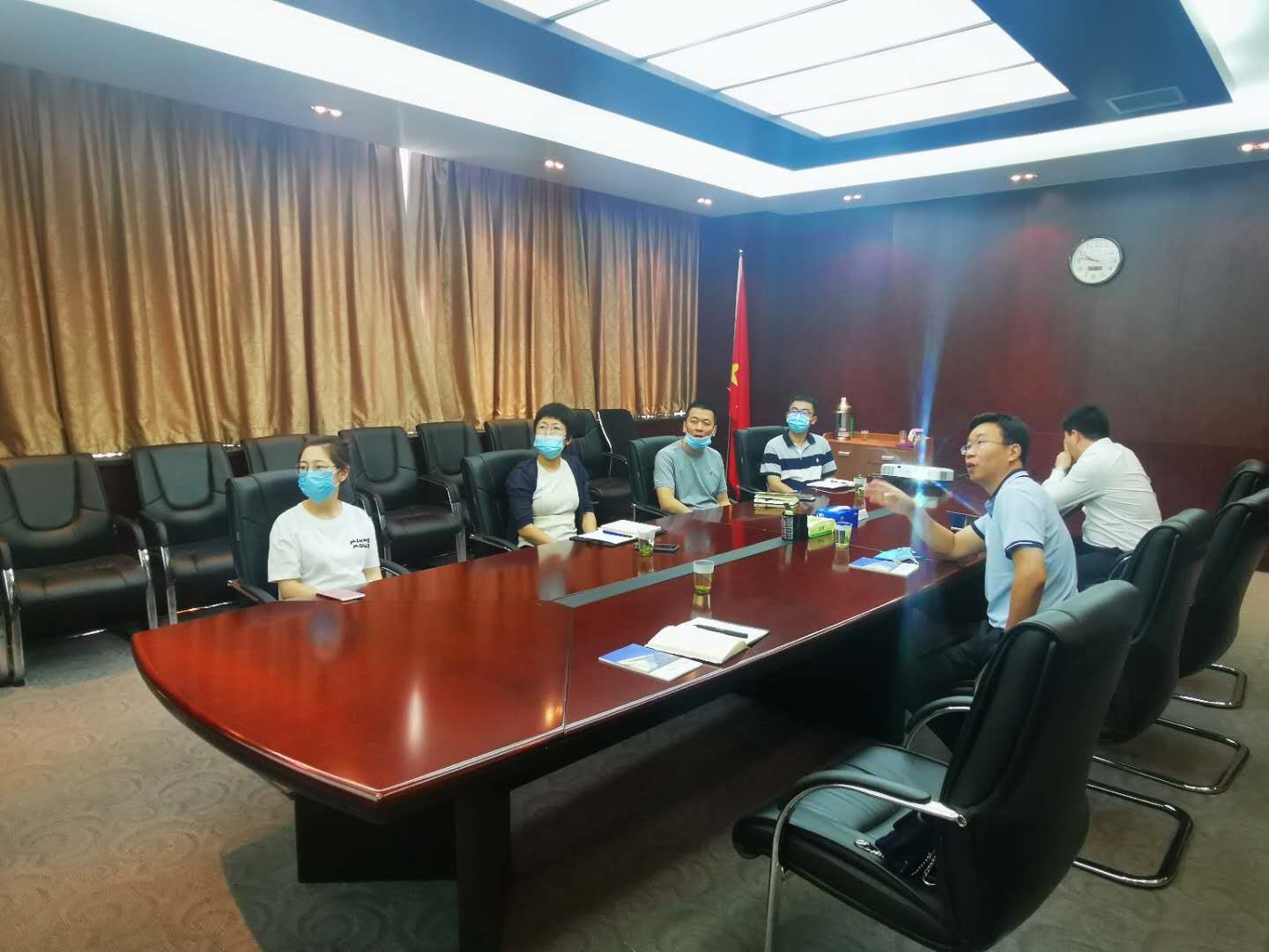 fh至尊凤凰平台财务总监孔幸峰率队访问北京市天竺综合保税区管理委员会